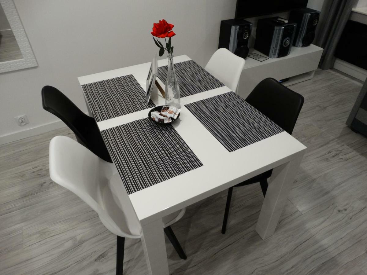 Apartament "Eli" Stary Toruń Buitenkant foto